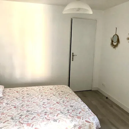 La Rocaille Du Chateau Apartment *